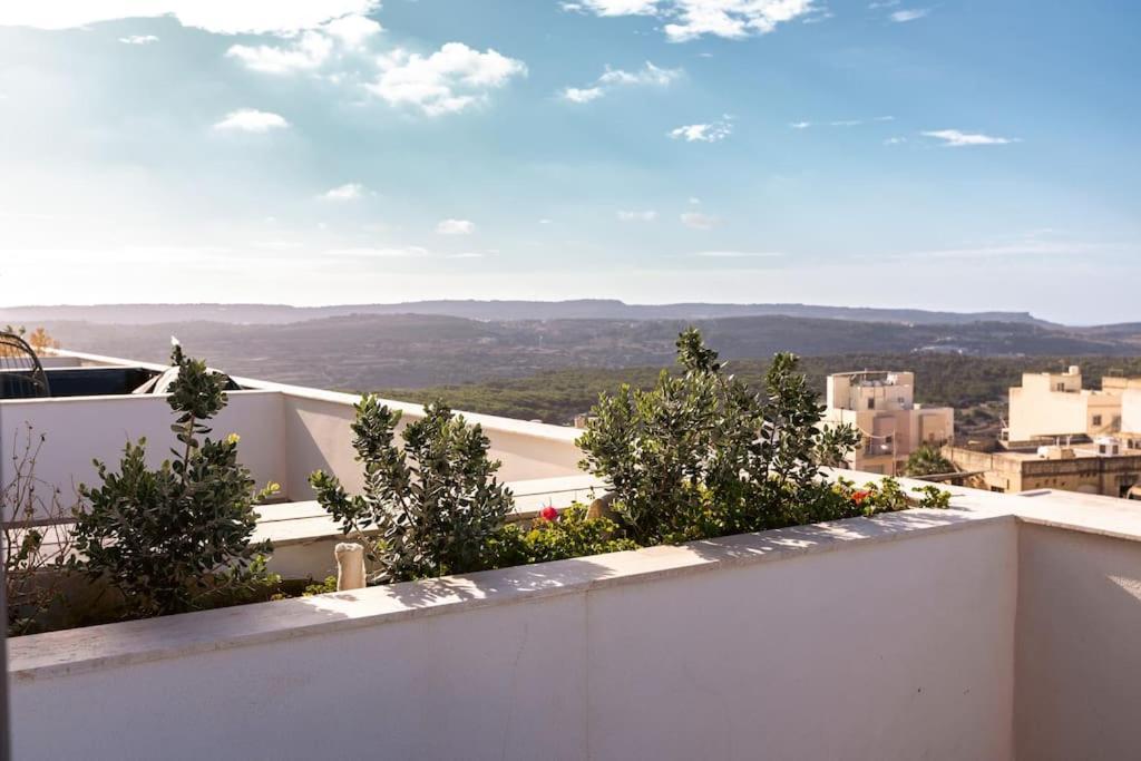 Mediterranean Luxury 2br Penthouse With Sea Views Apartment *